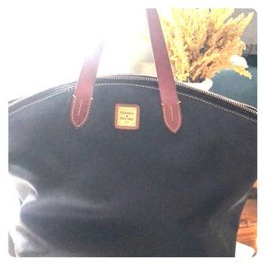 Dooney & Bourke Purse